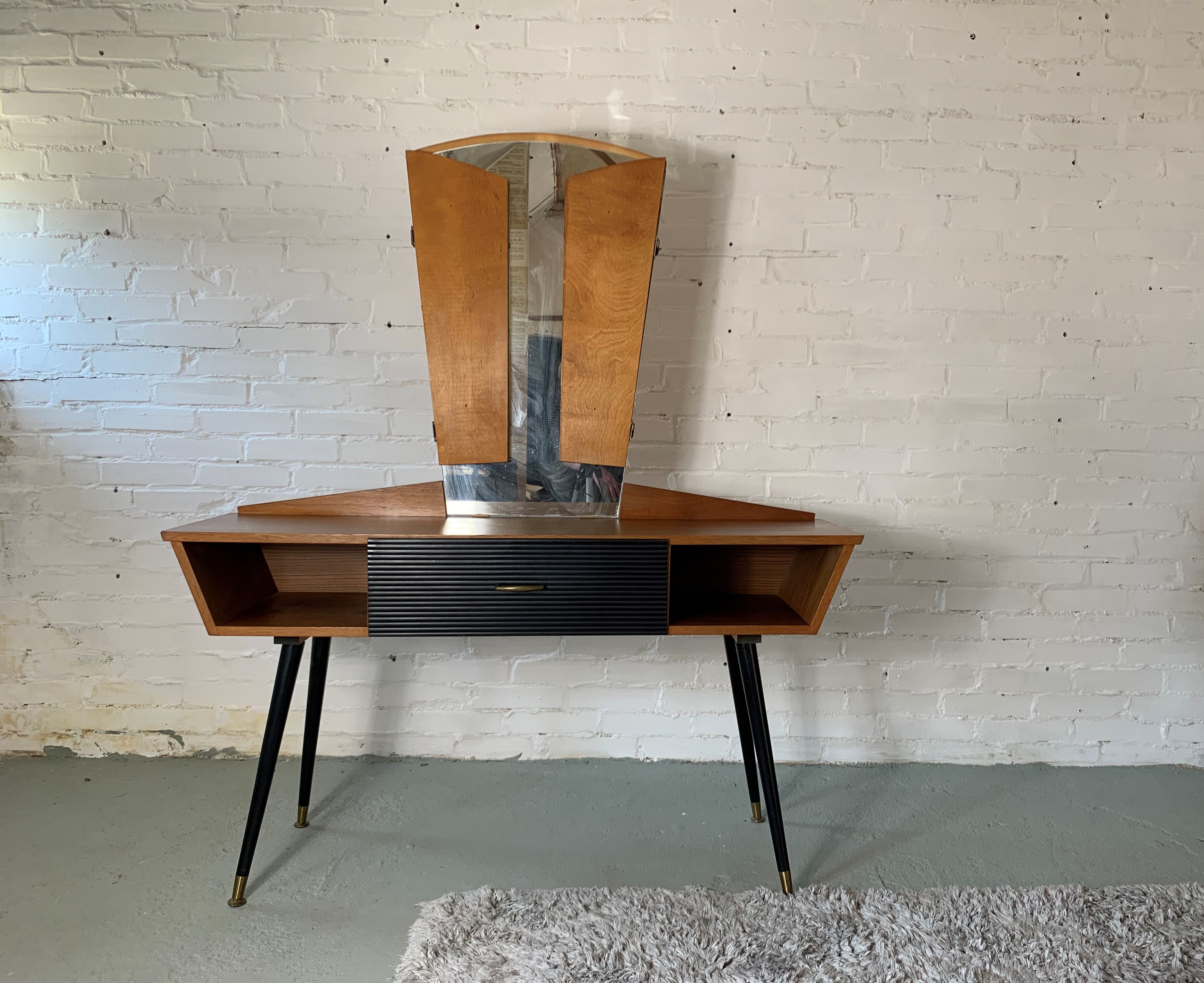 Vintage dressing table  with mirror, 1950s