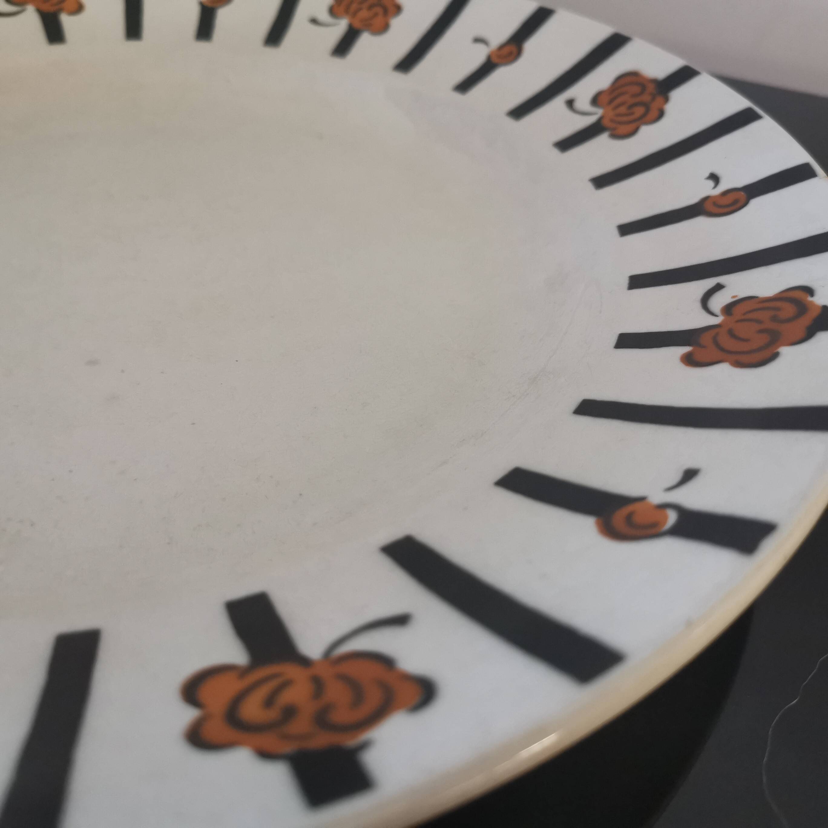 Old Round Serving Dish “Badonviller” black and orange