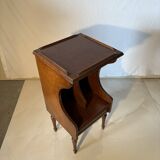 Vintage wooden magazine rack – curved lines and tapered legs