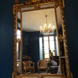 Miroir XIXème à parcloses en stuc doré 100 x 175 cm