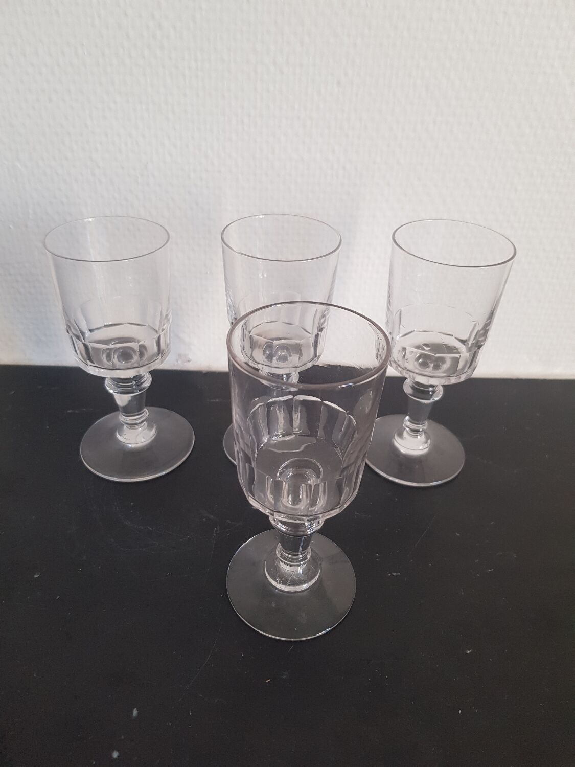 Mirabeau model wine glass