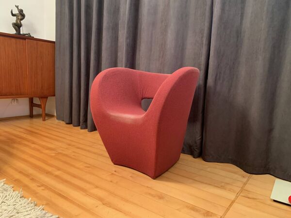 Victoria & Albert Easy Armchair, designed by Ron Arad, Moroso, Italy, 2000s