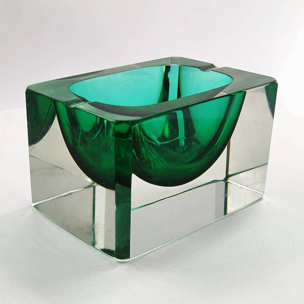 1960s Rare Rectangular Uranium Multifaceted Ashtray in Murano Glass