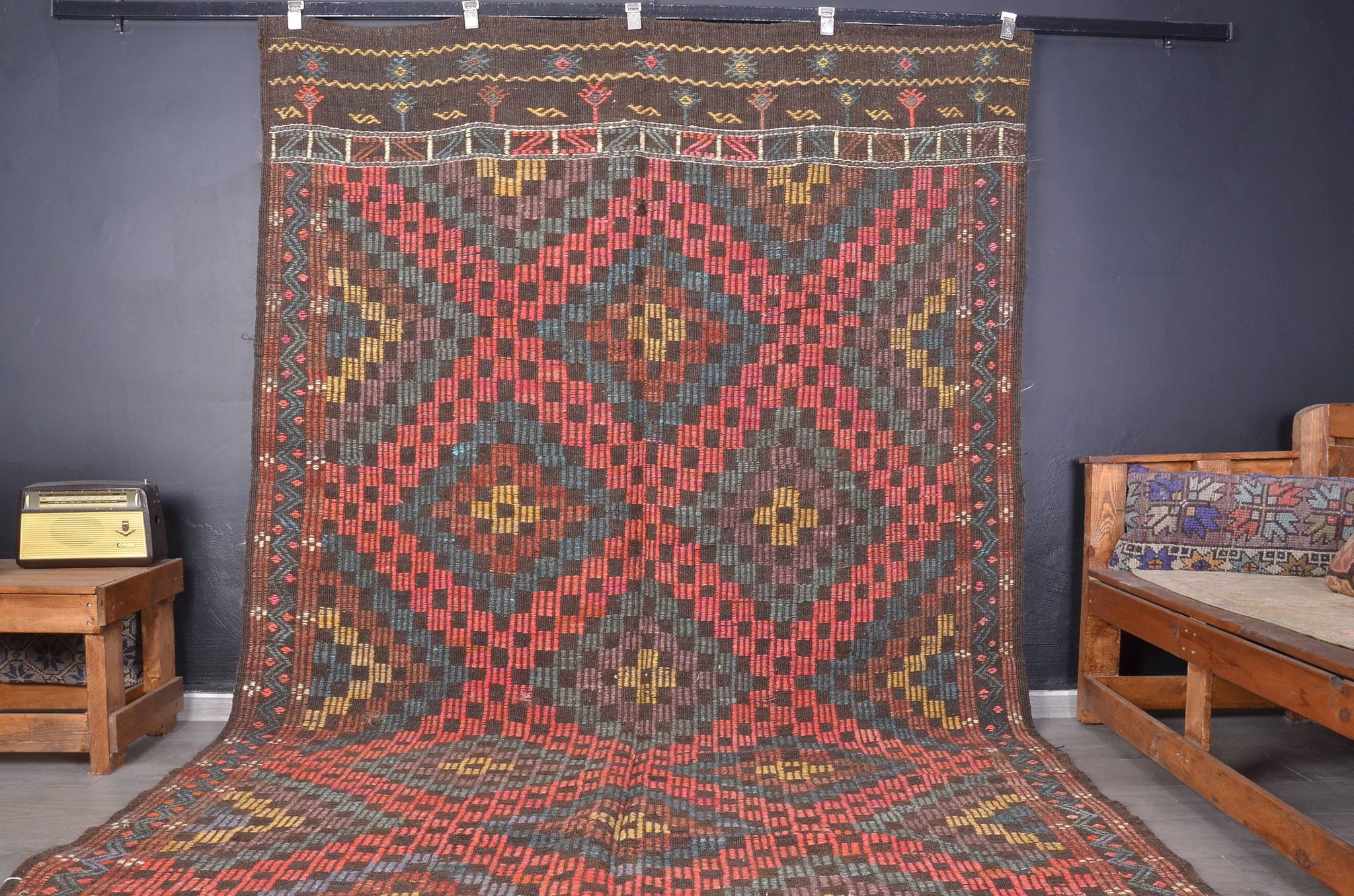 Tapis kilim Oushak anatolien surdimensionné