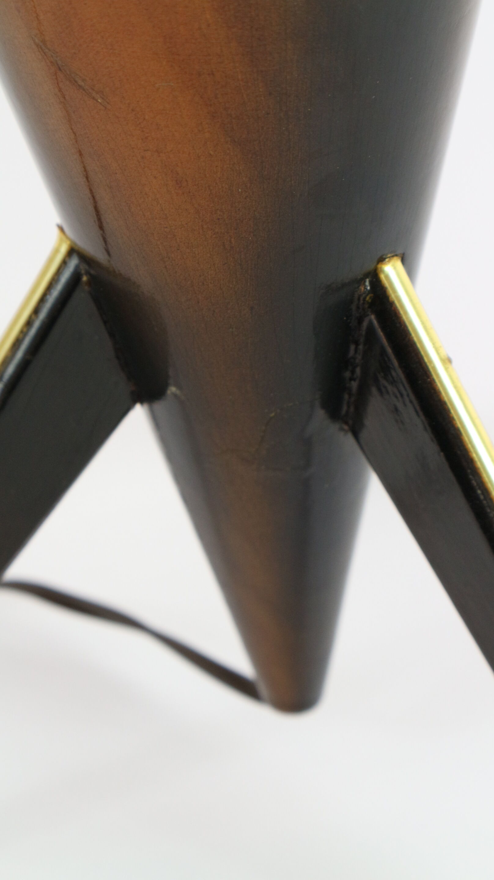 tripod table lamp 50s