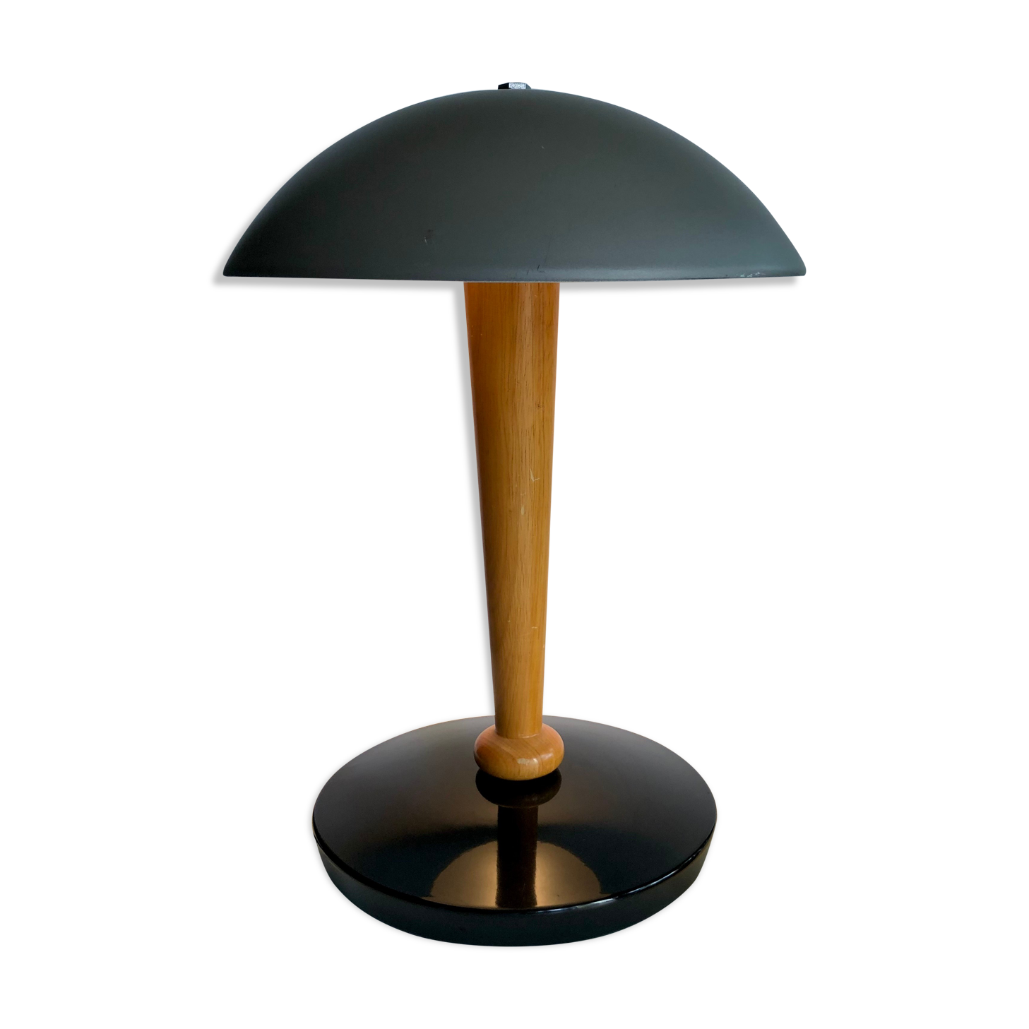 Art deco champion lamp