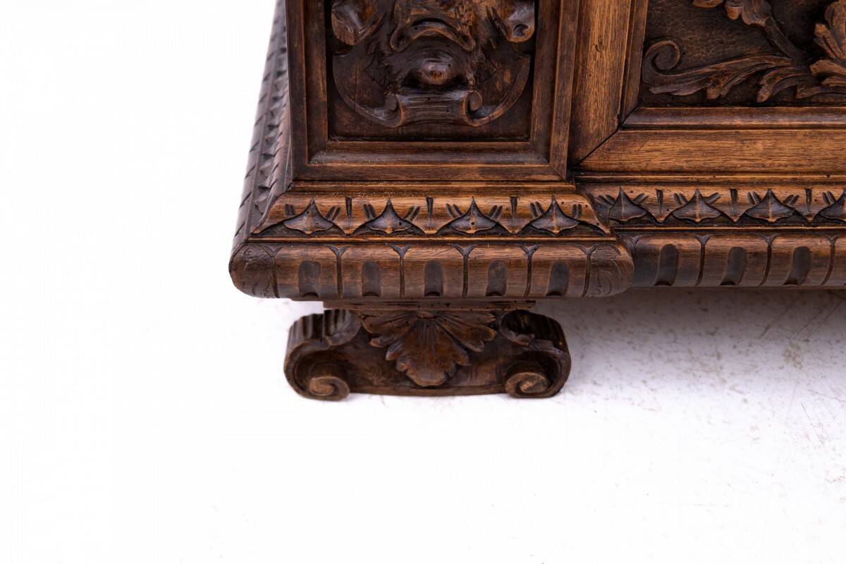 Coffre de style Renaissance, France, vers 1870.