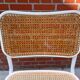 Chaise design Cesca modèle b32 en blanc