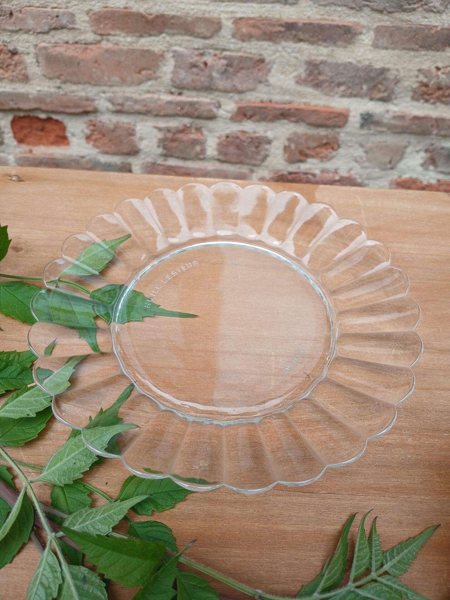 27 vintage Duralex dessert plates