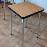 Vintage kitchen table and 4 chairs.