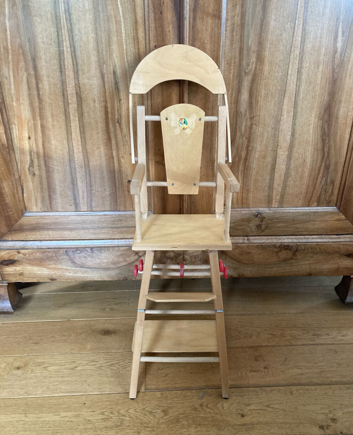 Doll high chair from the 20th century, convertible into a walker (deliverable)