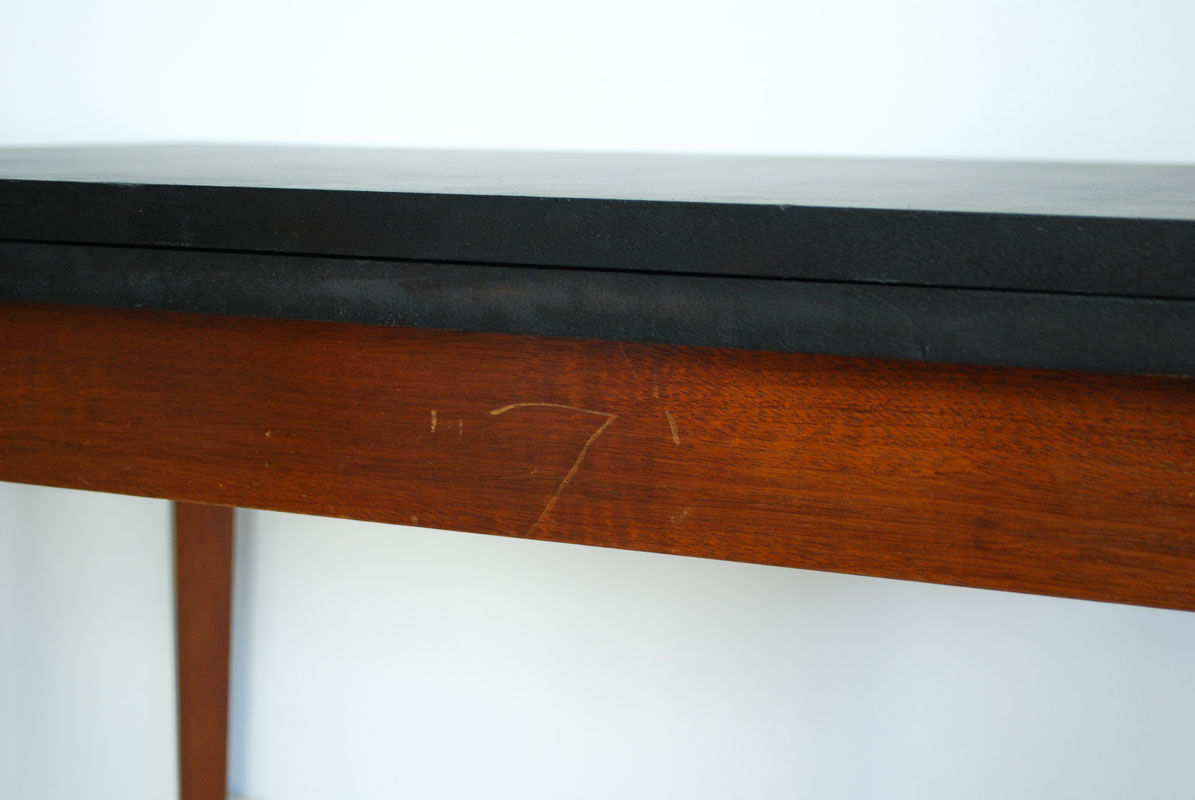 Table feet compass portfolio