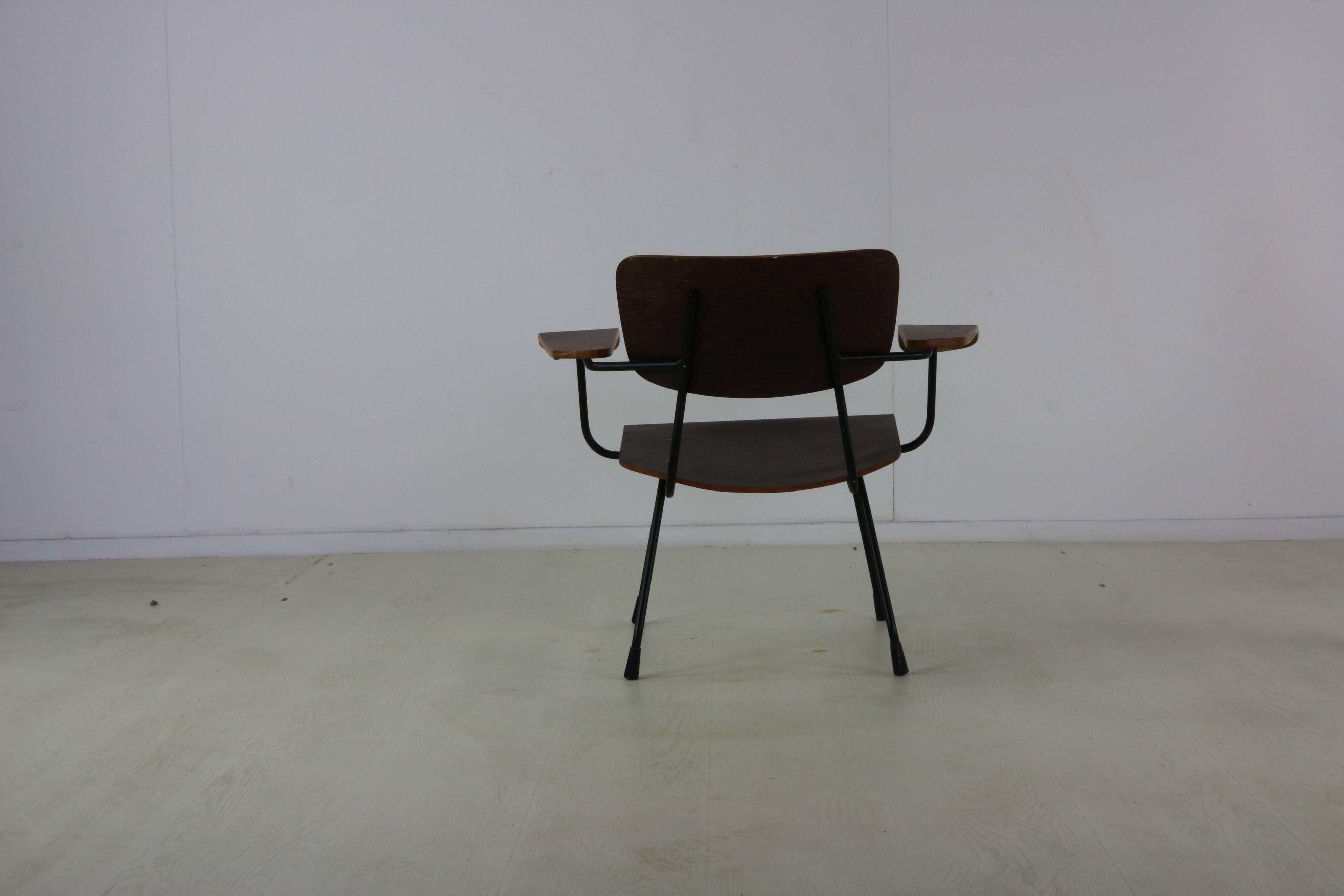 Sixties bent plywood design lounge chair by Tjerk Reijenga for Pilastro Hol