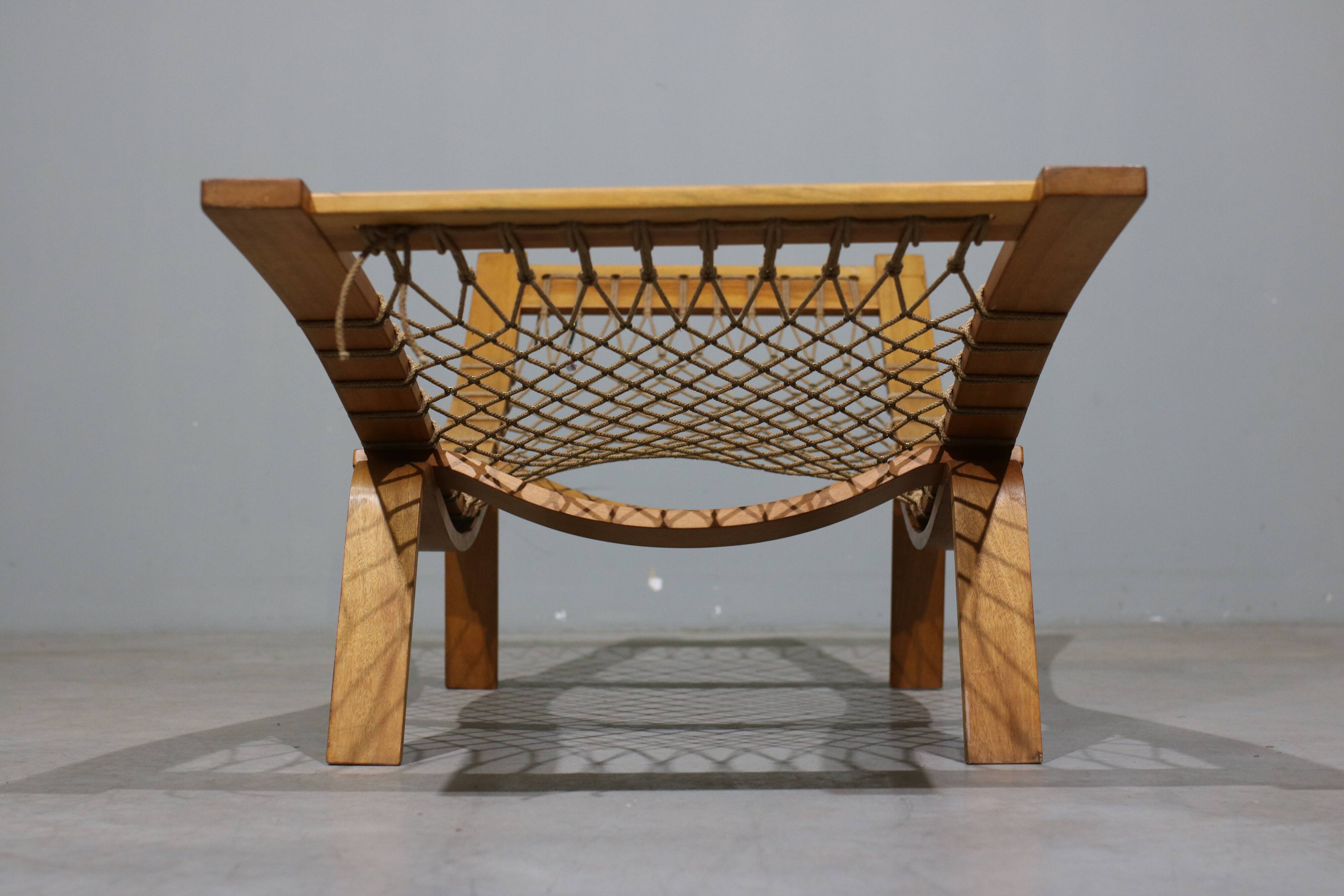 GE2 "Hammock Chair" by Hans Wegner for Getama, 1960s
