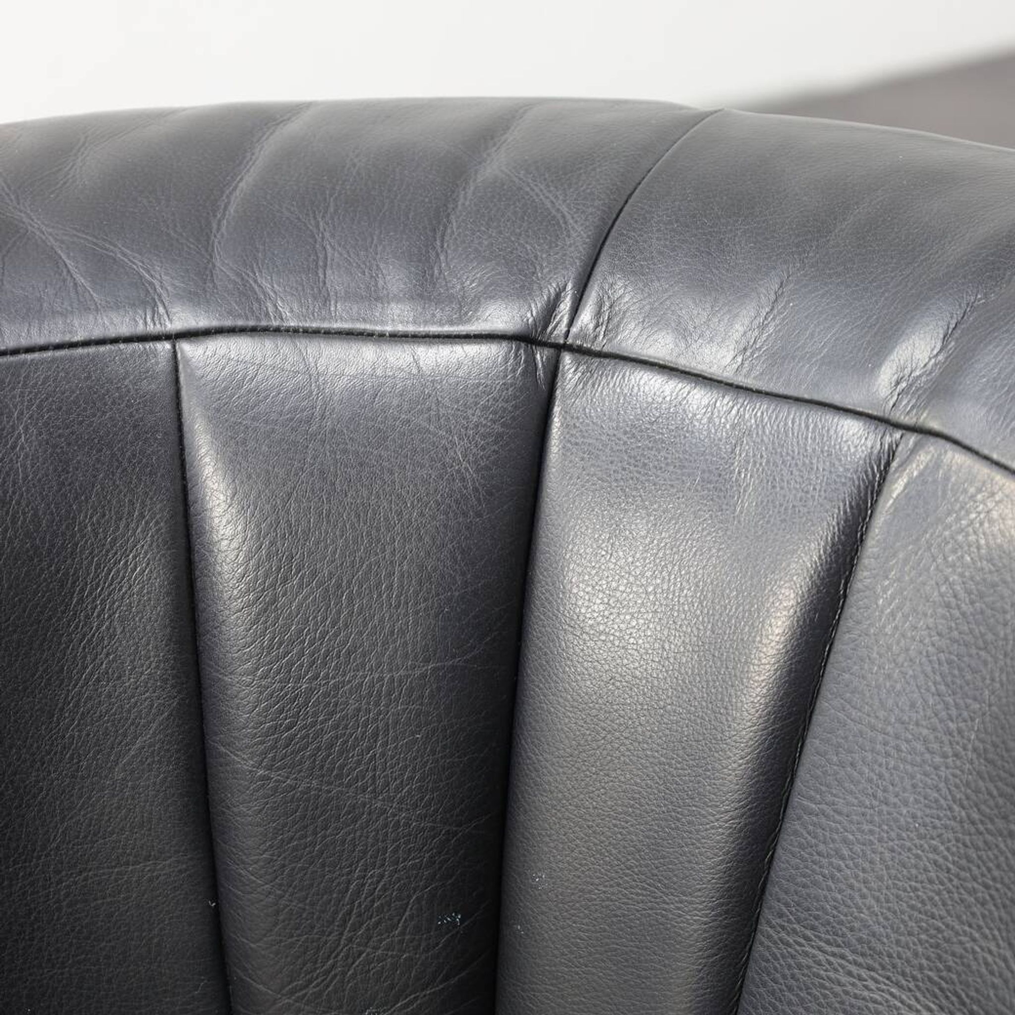 Set of 2 Onda Lounge Chairs by Zanotta, Italy, 1980s