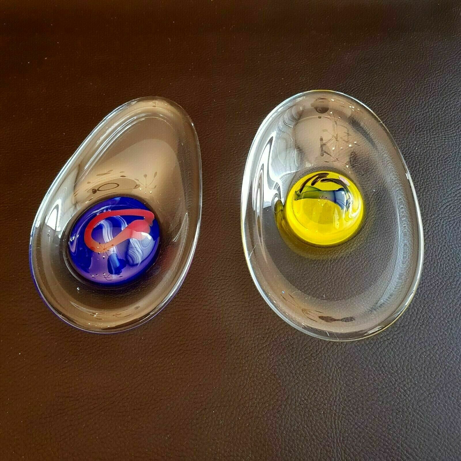 Pair of blown art glass cups by Eric Lindgren Claret