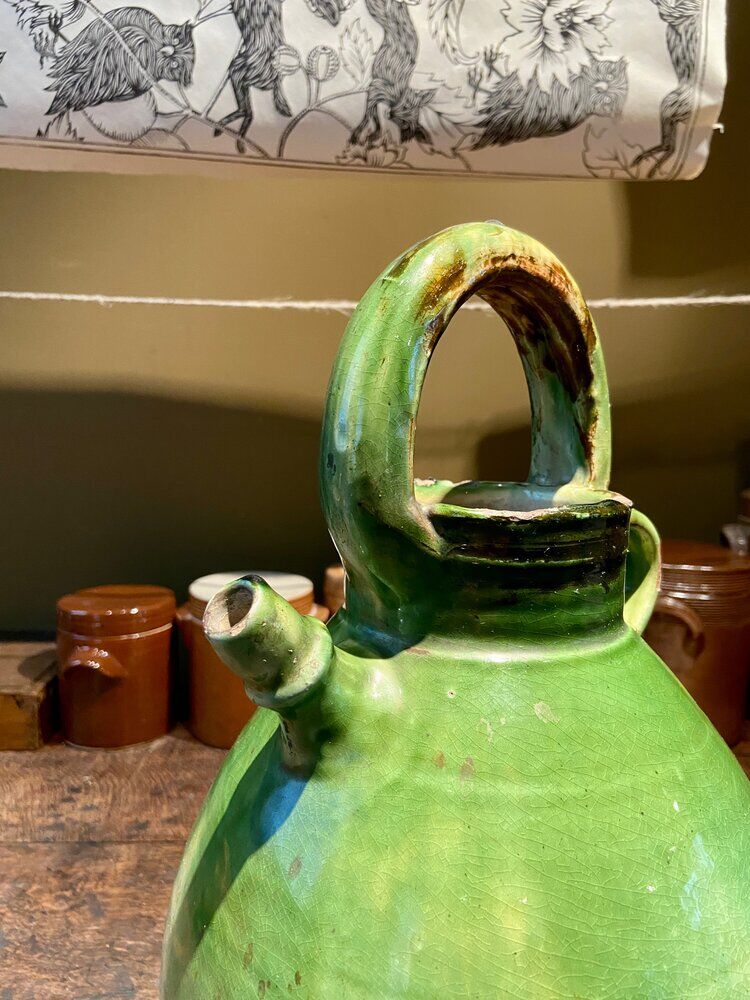 Gargoulette en céramique émaillée verte