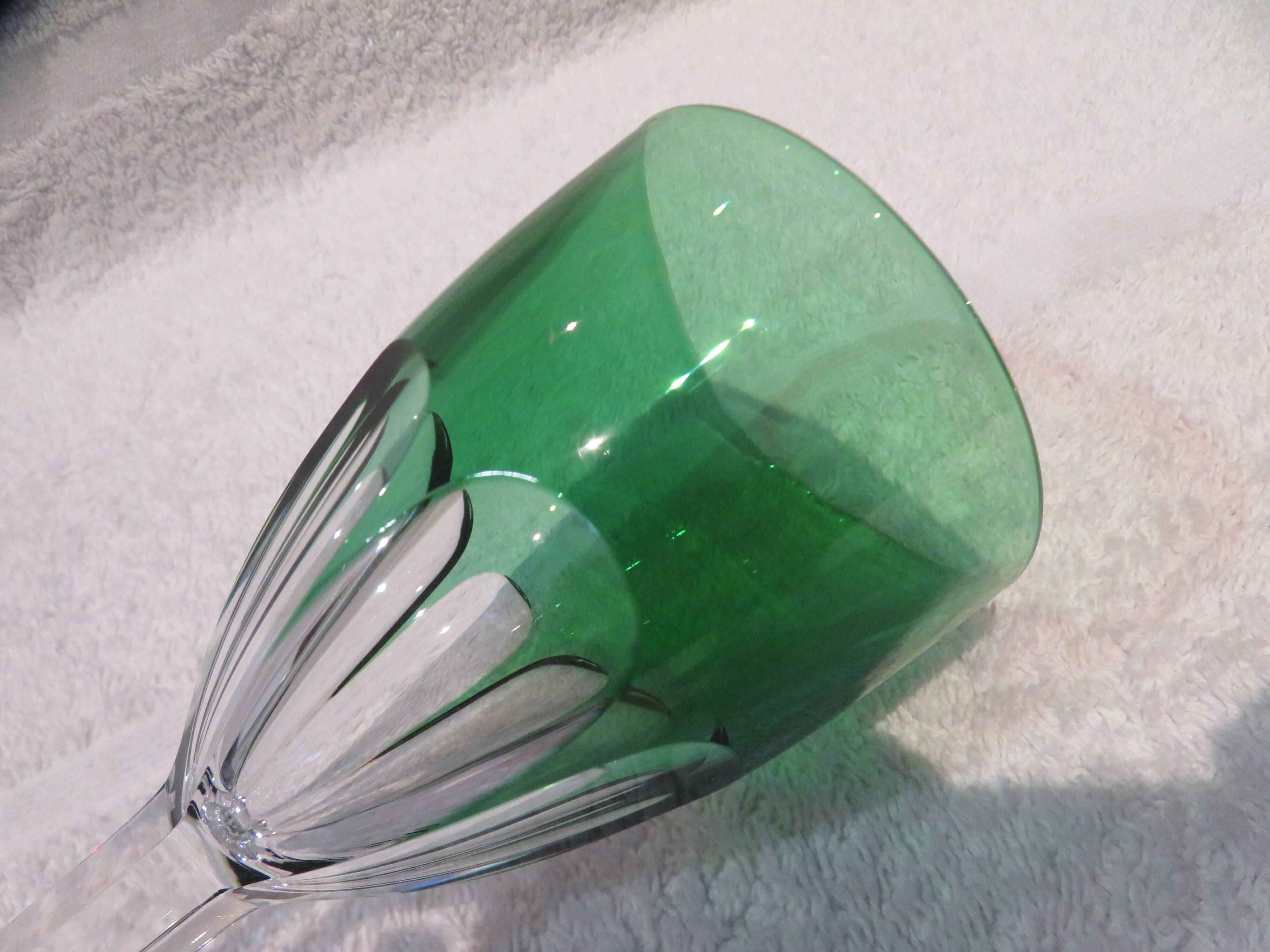 Baccarat crystal 12cl wine glass Genova model lined in fir green 19cm