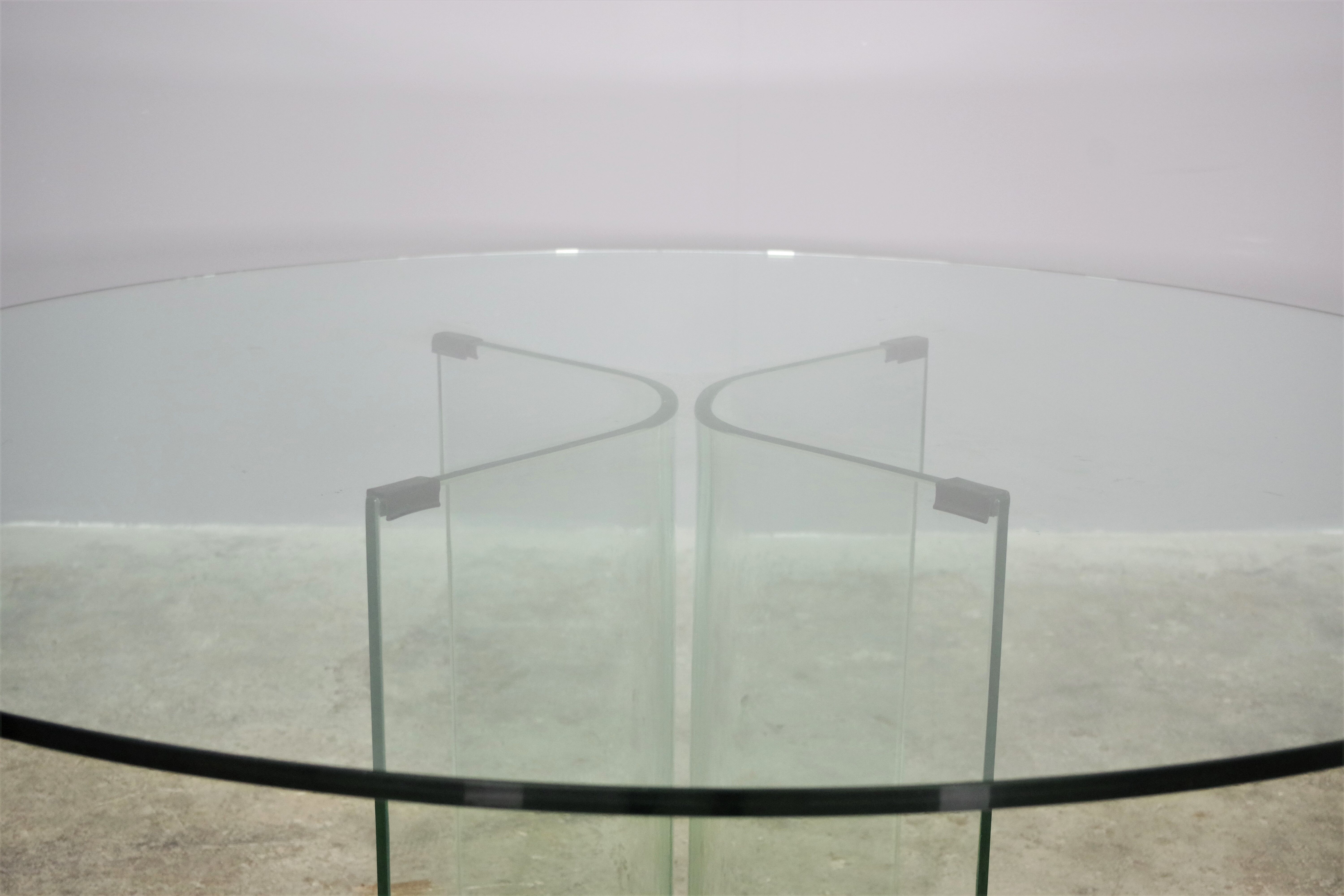 Round tempered glass table, 80s