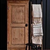 Single-door wardrobe / cupboard