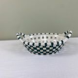 Gridded basket