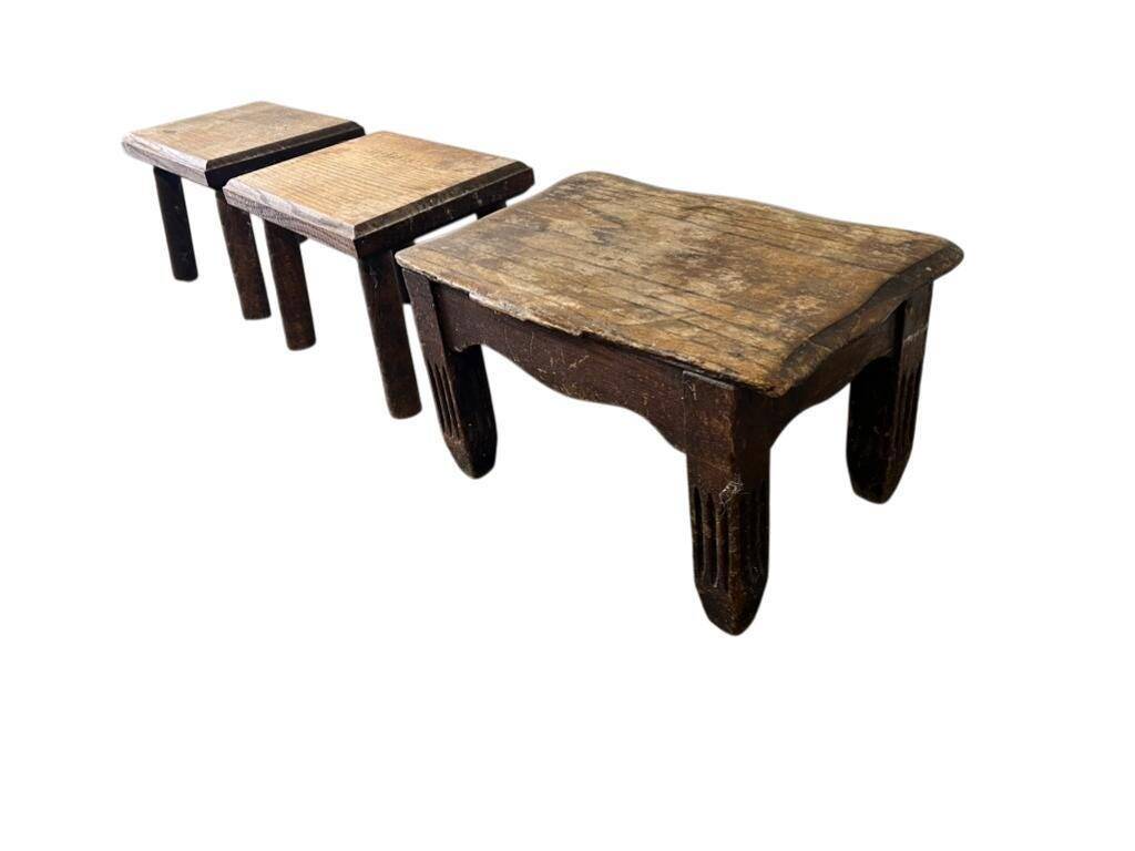 Stools/plant stands/vintage wooden side table