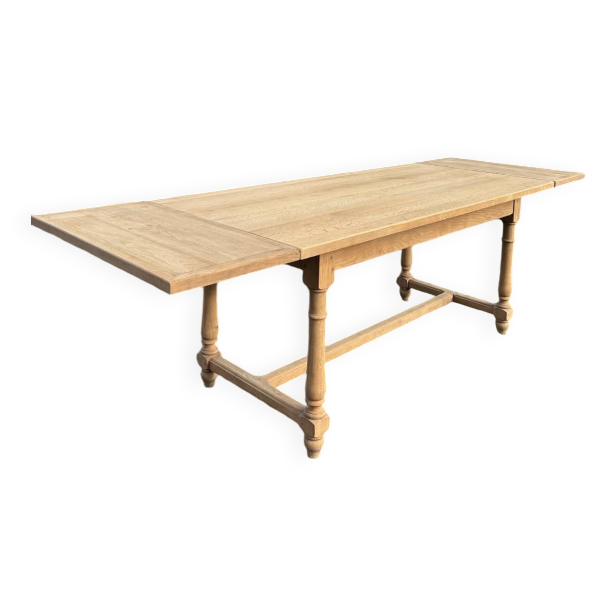Beautiful solid oak farmhouse table