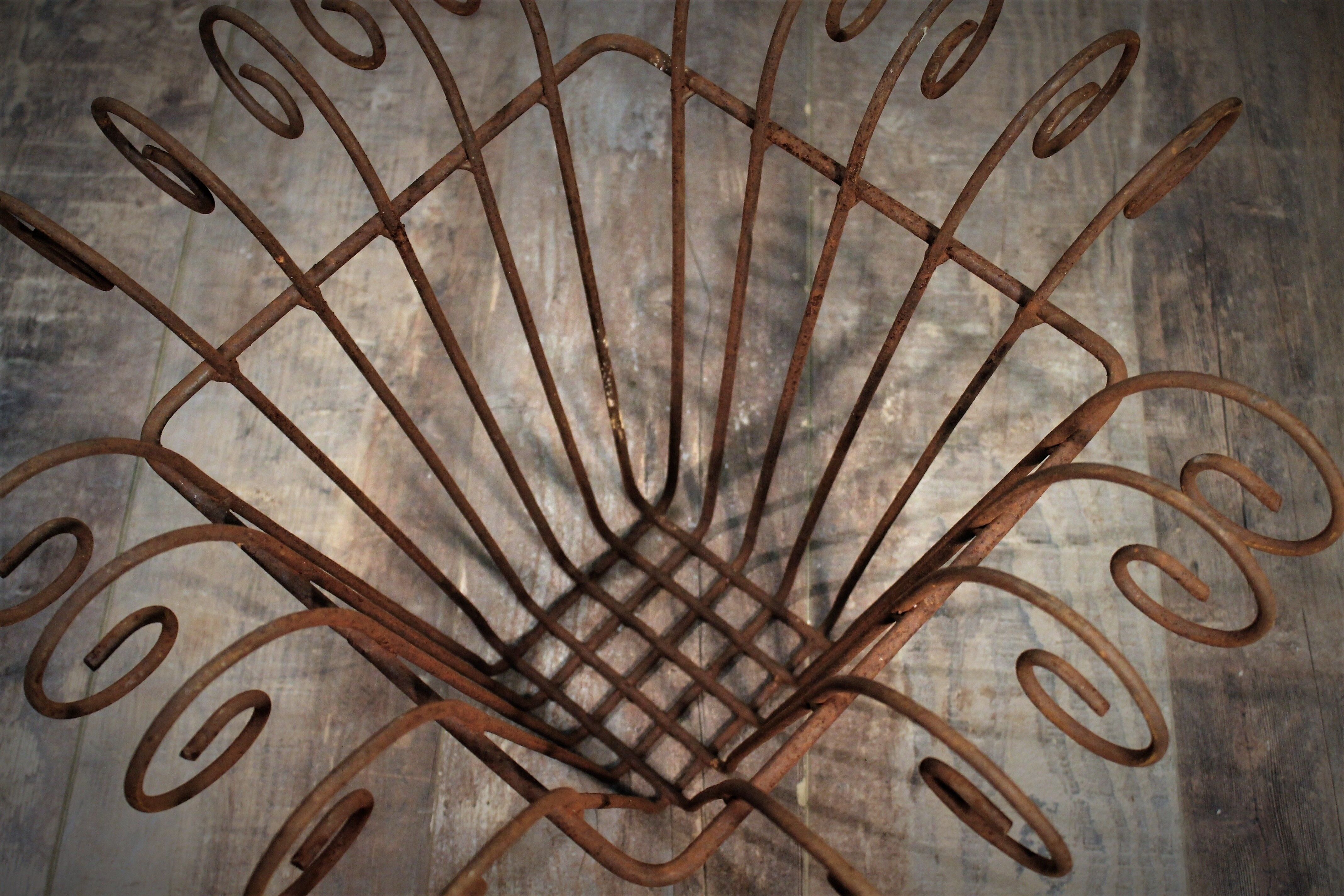 Planter door plant wrought iron 1950s