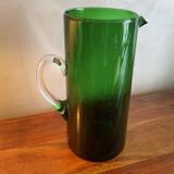 Pichet en verre vert