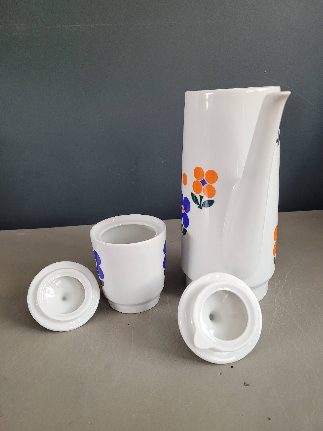 Vintage Colditz porcelain teapot and sugar bowl set, Germany