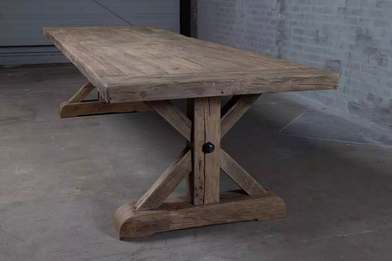Farmhouse table in old solid oak, star-shaped legs 300 cm
