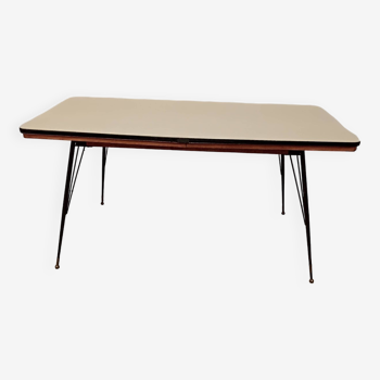 Table formica