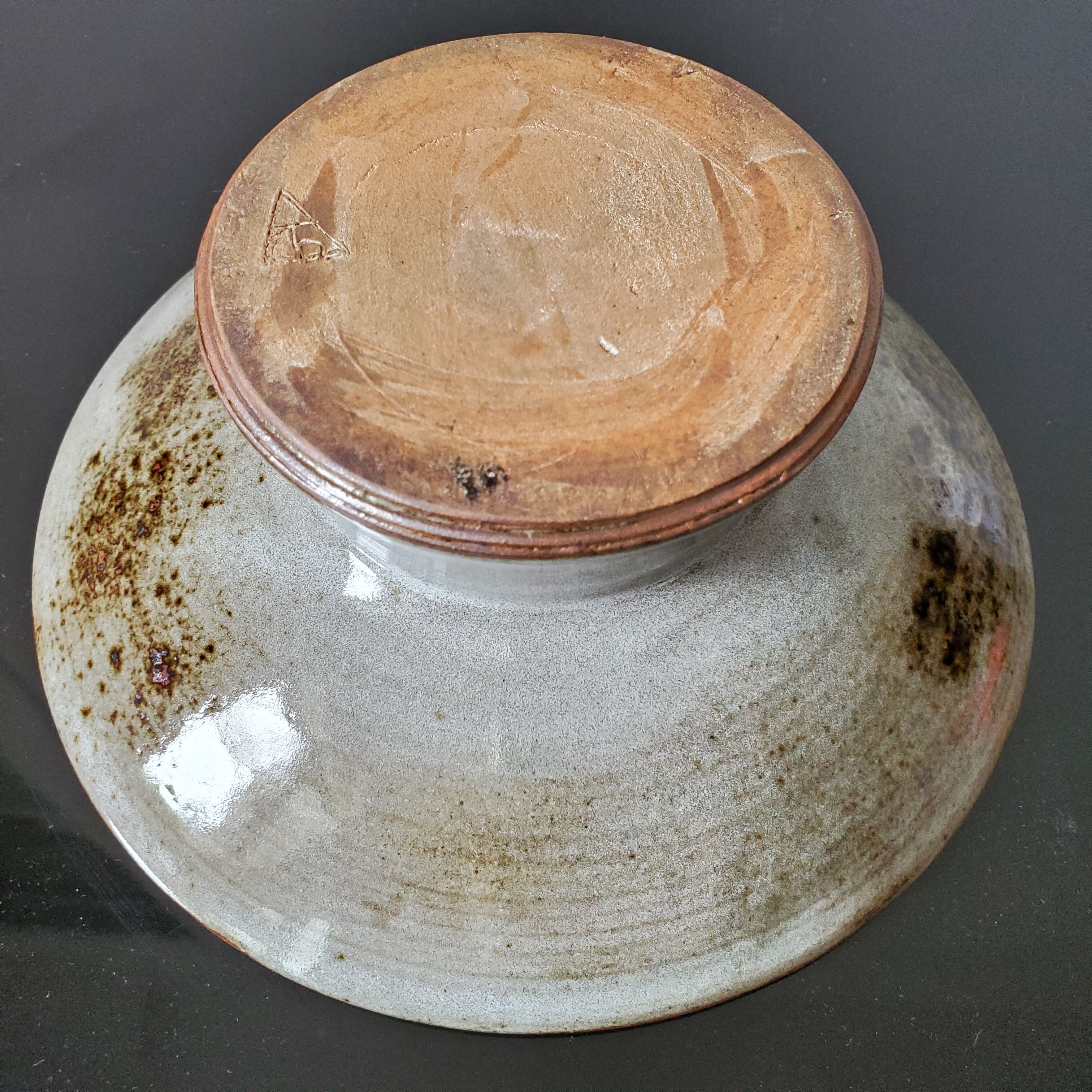 Cup pique flowers in sandstone signed