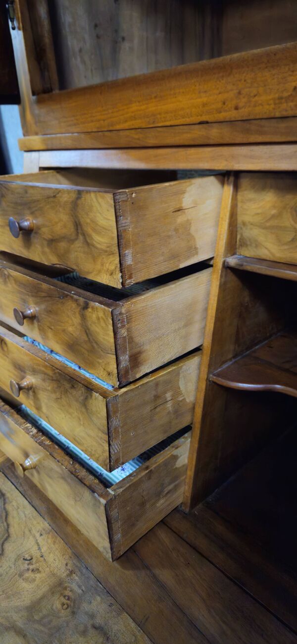 Secrétaire 3 corps en noyer époque Louis XVI