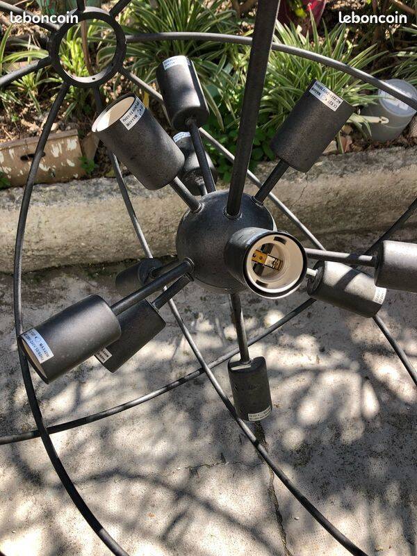 Sputnik signature metal chandelier