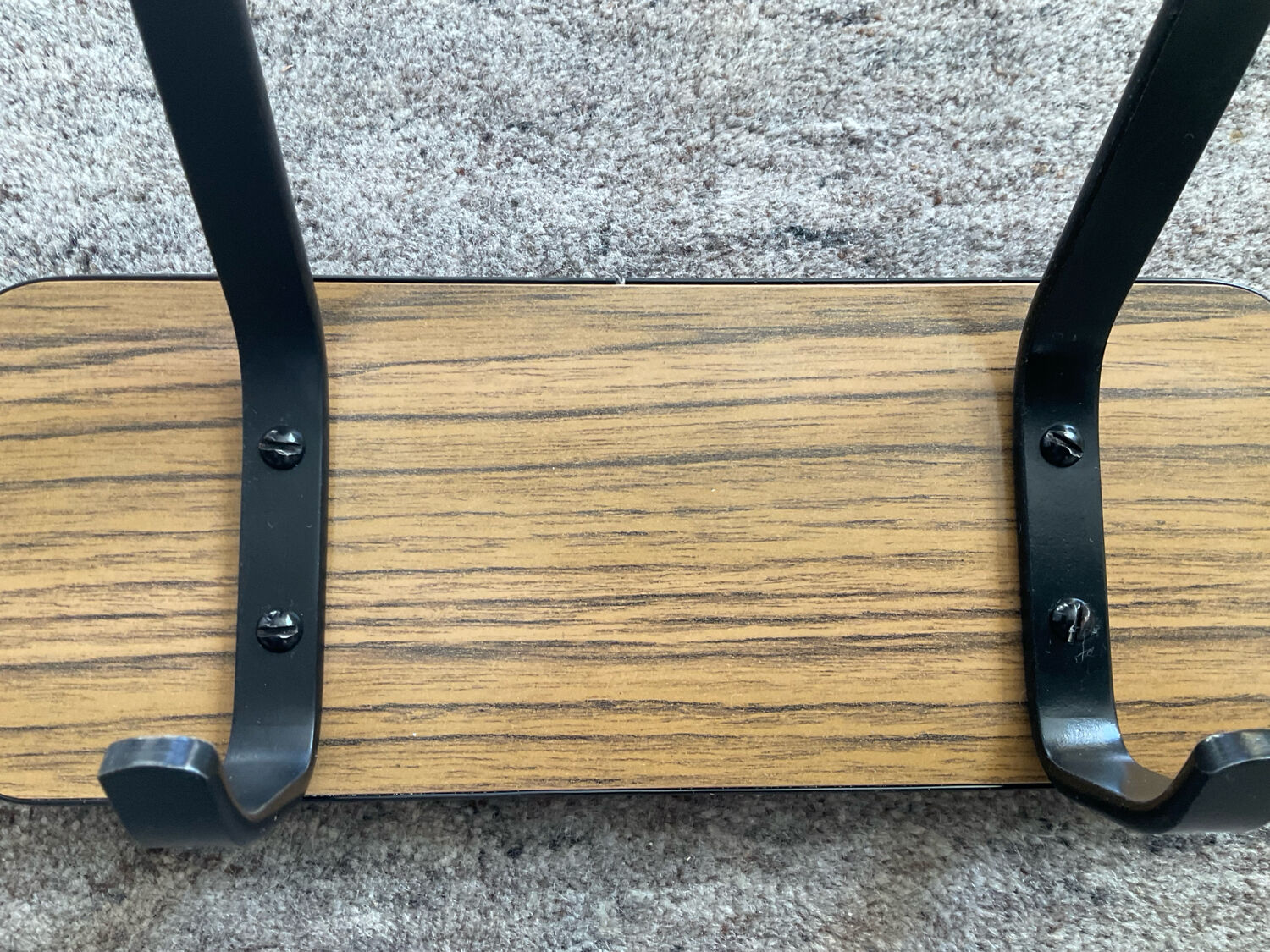 Coat rack in Formica from the 1970s.