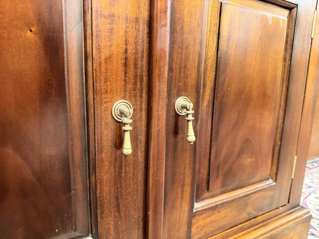 Classical English Bookcase