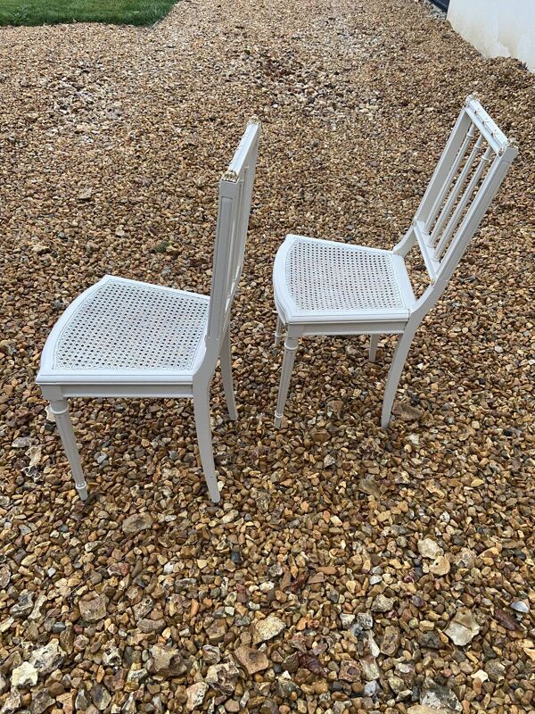 Paire de chaises cannées