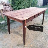 Farm table