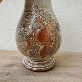 Old pitcher signed
