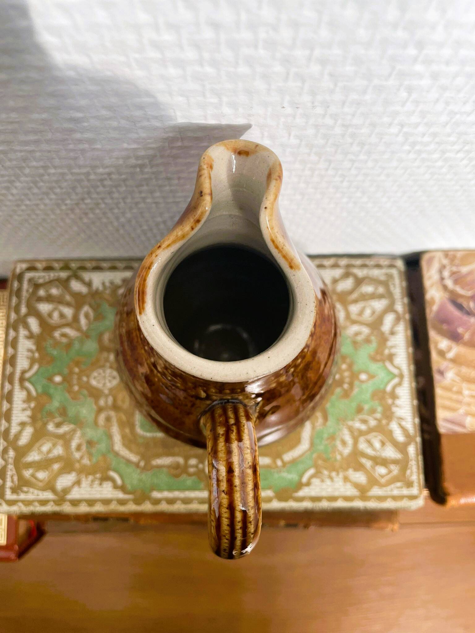 Small jug / glazed stoneware carafe