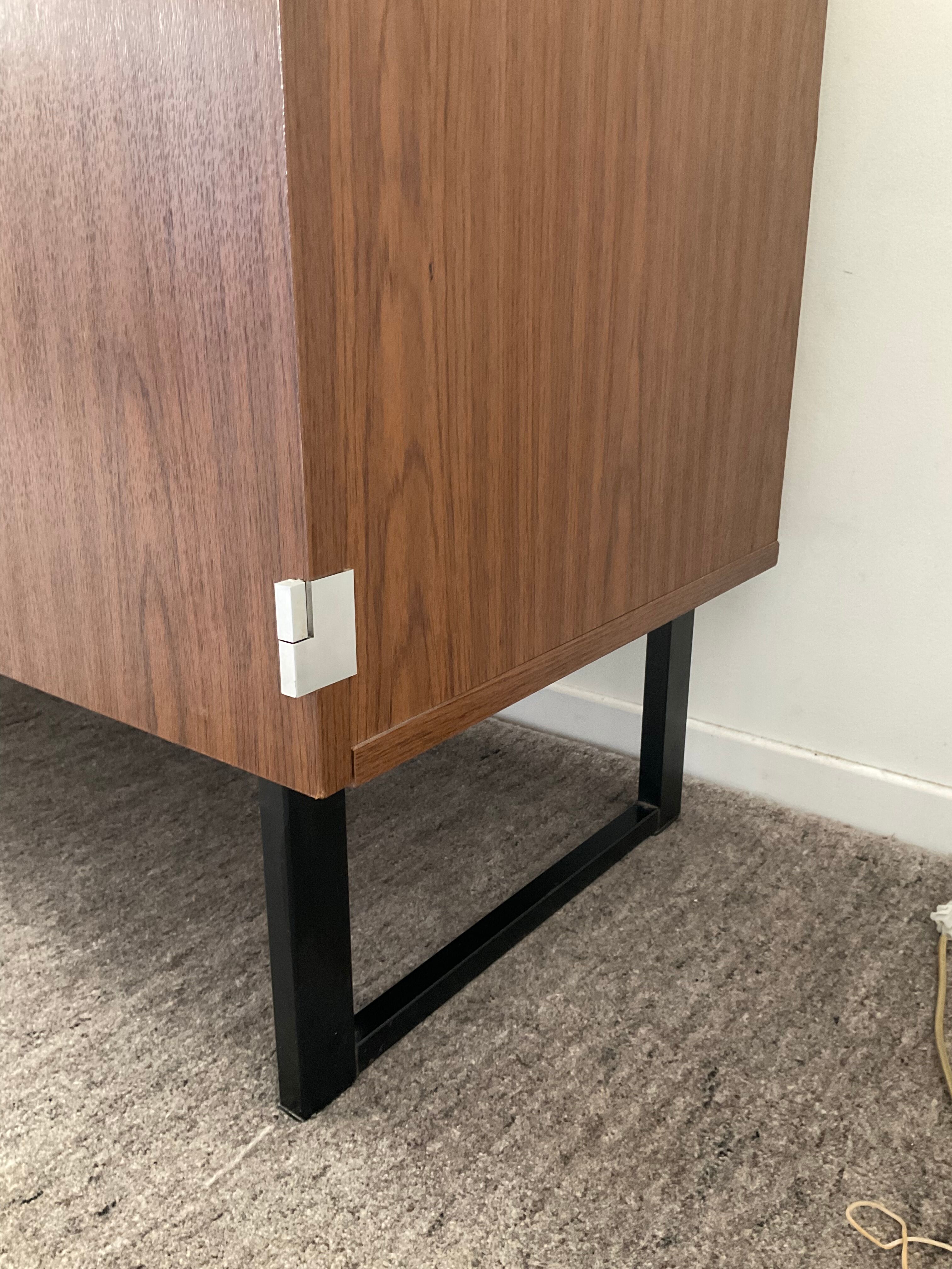 High enfilade Pierre Guariche for Meurop 60s