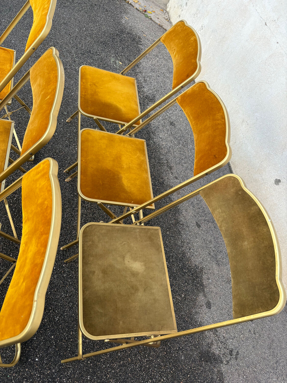 Set of 6 folding chairs