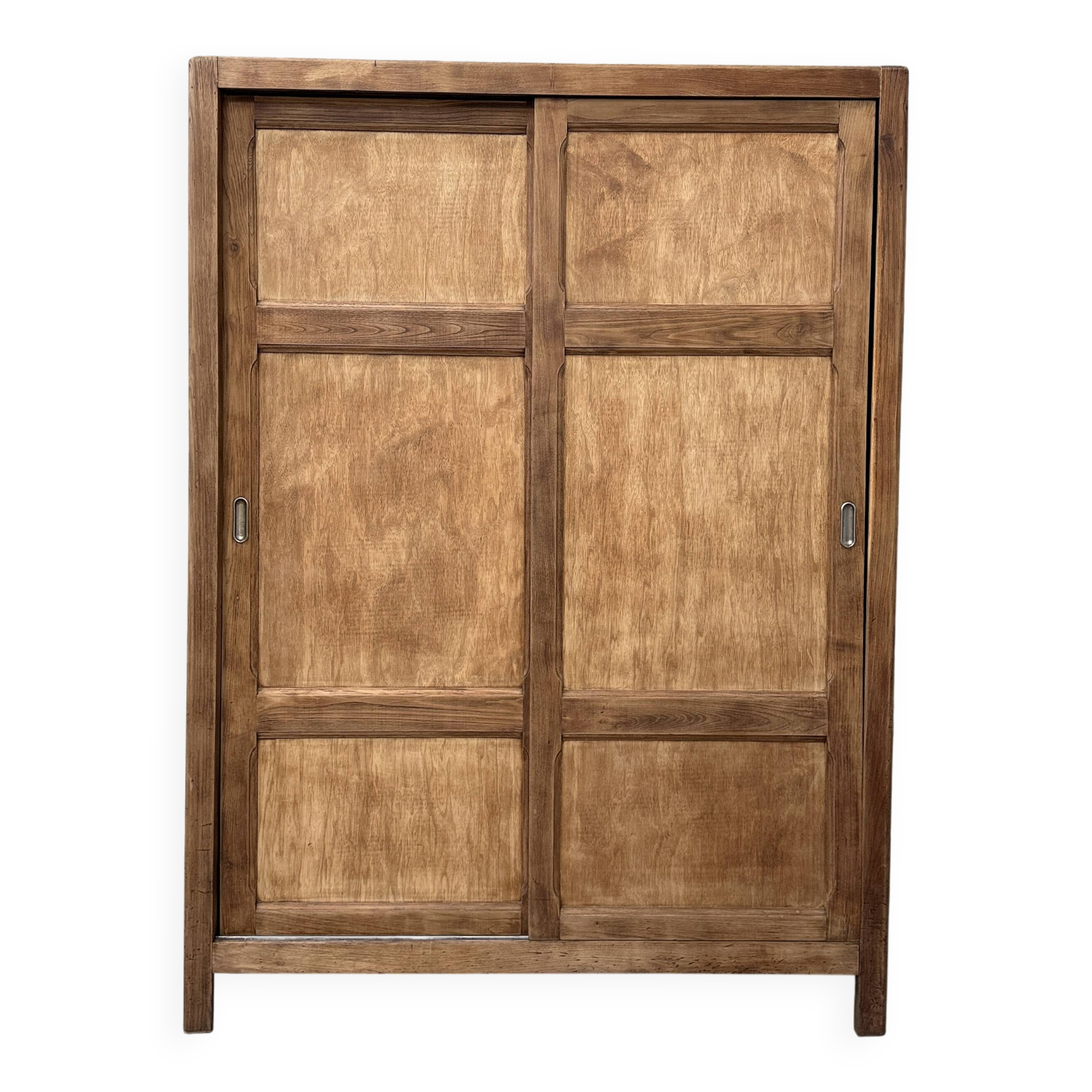 Parisian wardrobe with sliding doors and hanging space (renovated)