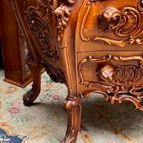 Commode de style rocaille