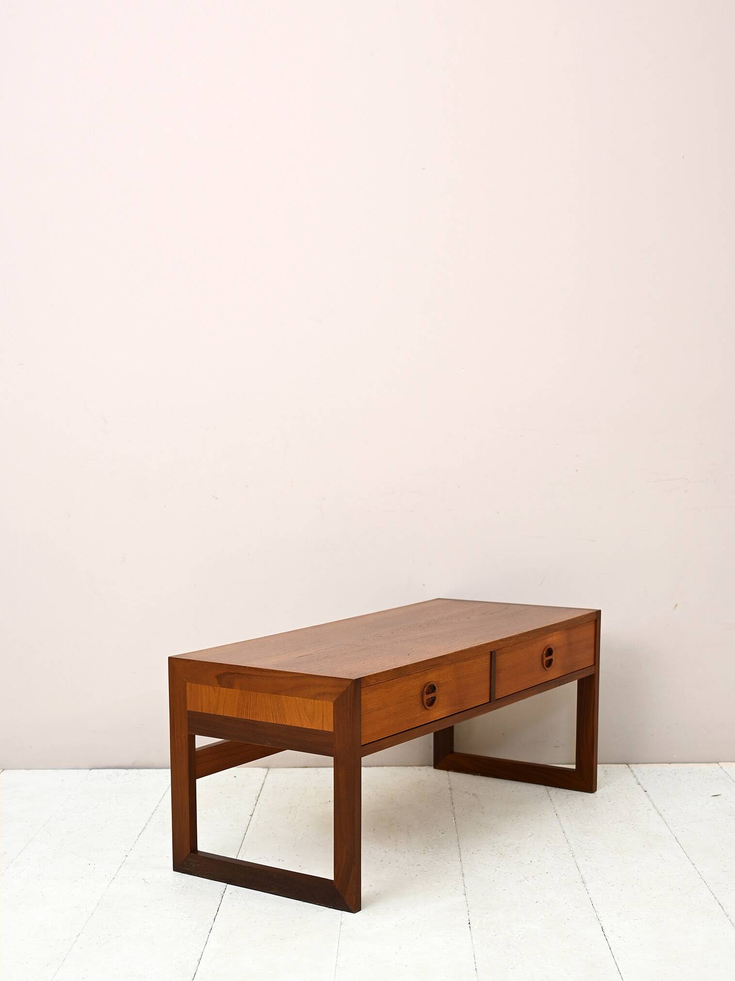 Vintage TV stand cabinet