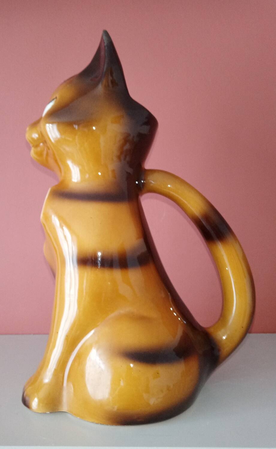 Vintage earthenware cat pitcher