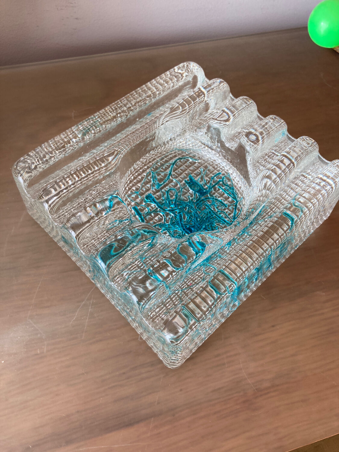 Empty pocket or large glass ashtray