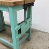 Counter desk established mint