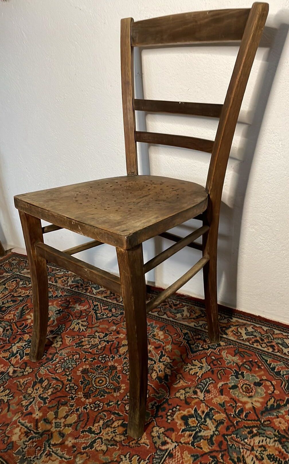 Chaise bistrot Luterma